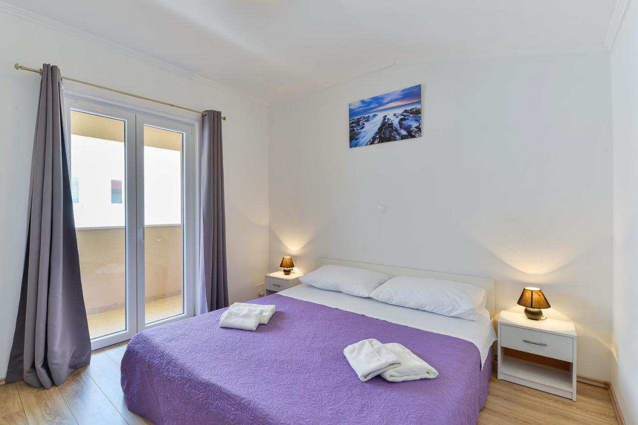 Apartments By The Sea Nin, Zadar - 13172 エクステリア 写真